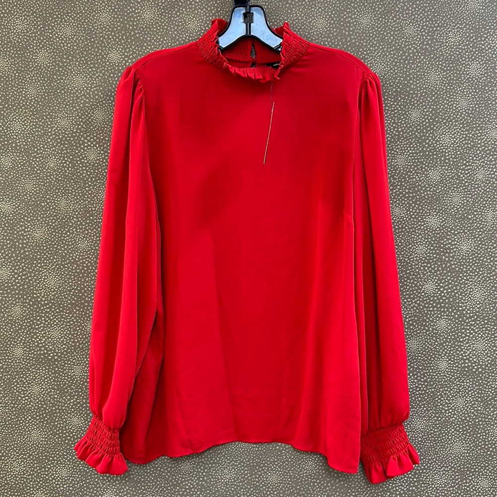 🔥🔥🔥NEW Worthingtin Red Ruffle Long Sleeves Blouse